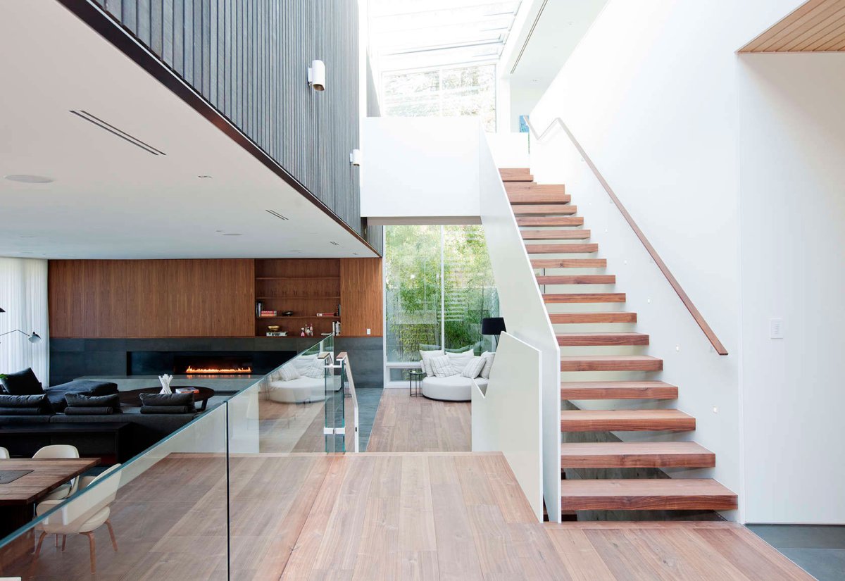 Лестница в стиле Минимализм в интерьере