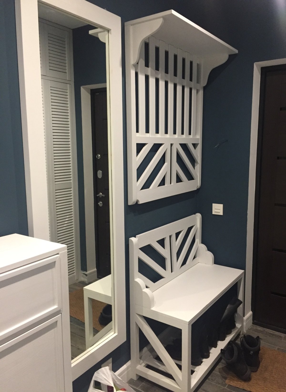 Прихожая с жалюзийными фасадами Стэлла 11а