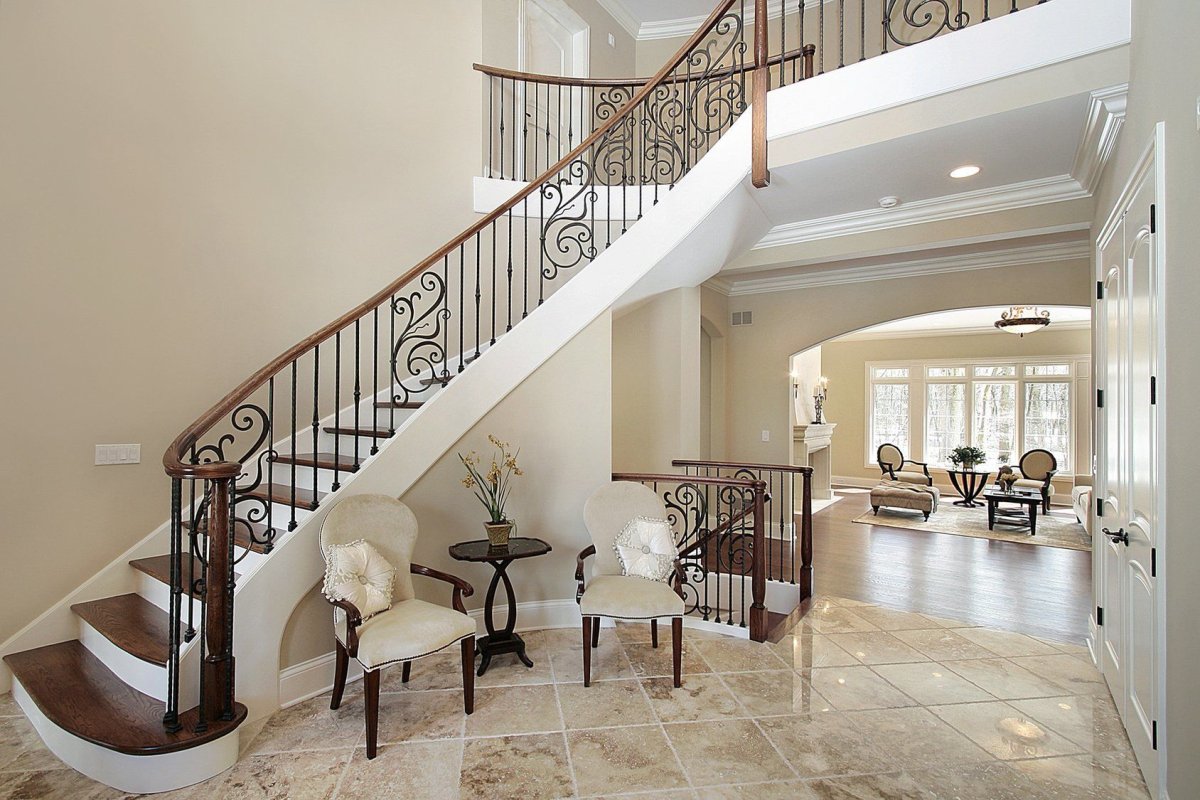 Кованые перила в средиземноморском стиле