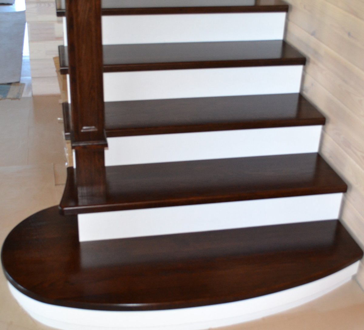 Ступени подступенки ступени