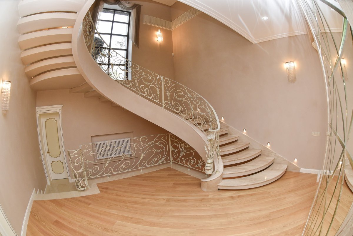 Лебедев лестницы Владимир