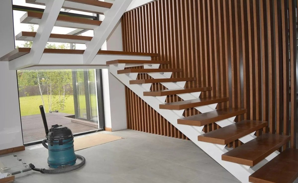 Лестница на 2х косоурах