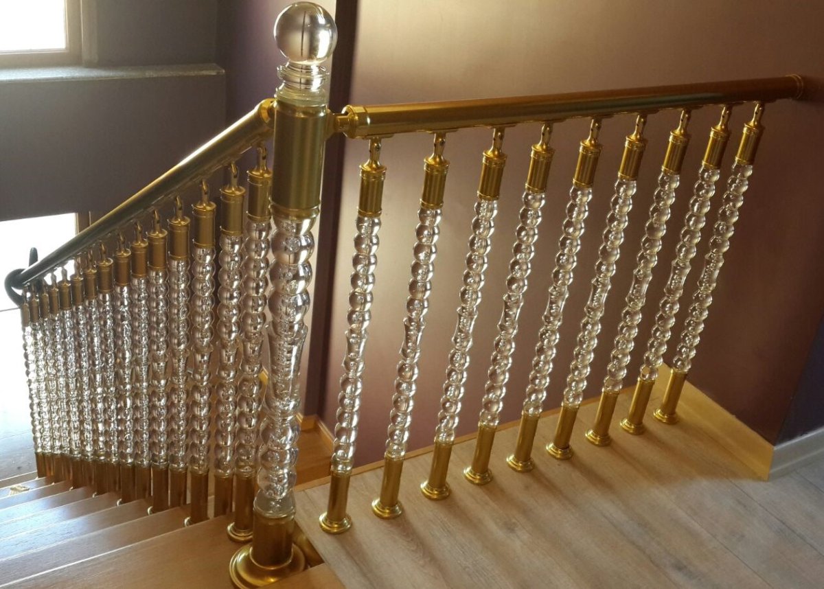 Плекси для лестниц 40*40 мм