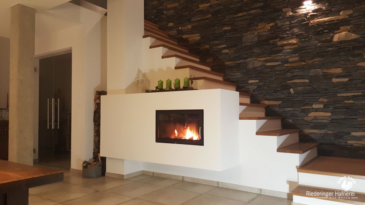 Камин электрический под лестницей