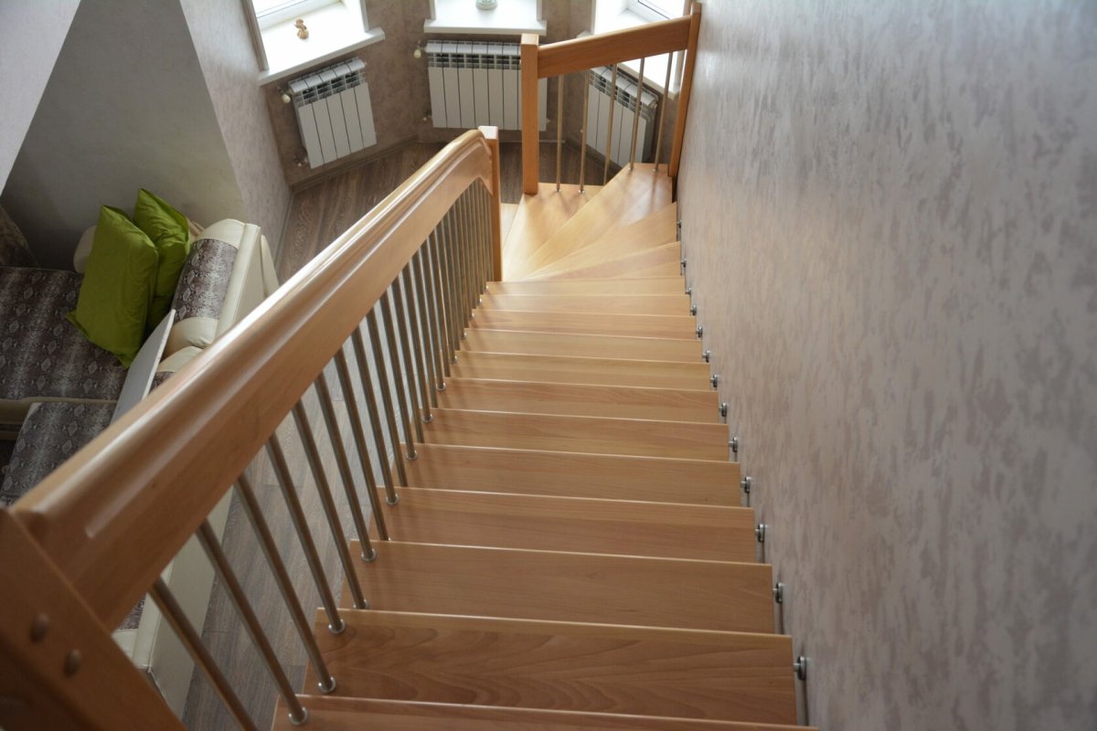 Лестница из бука