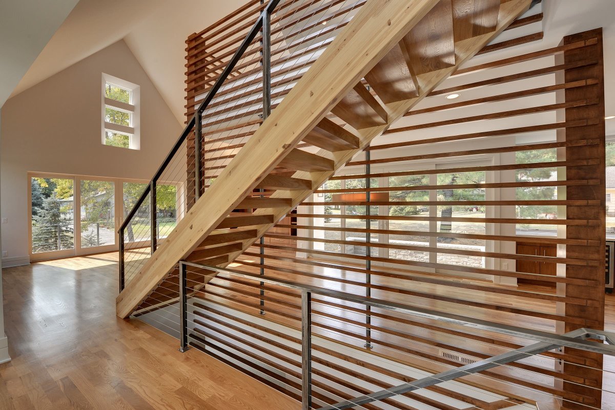 Оригинальные ограждения для лестниц