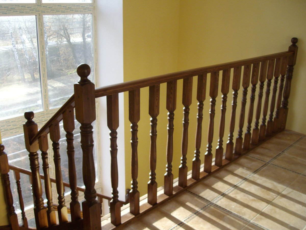 Холл в деревянном доме