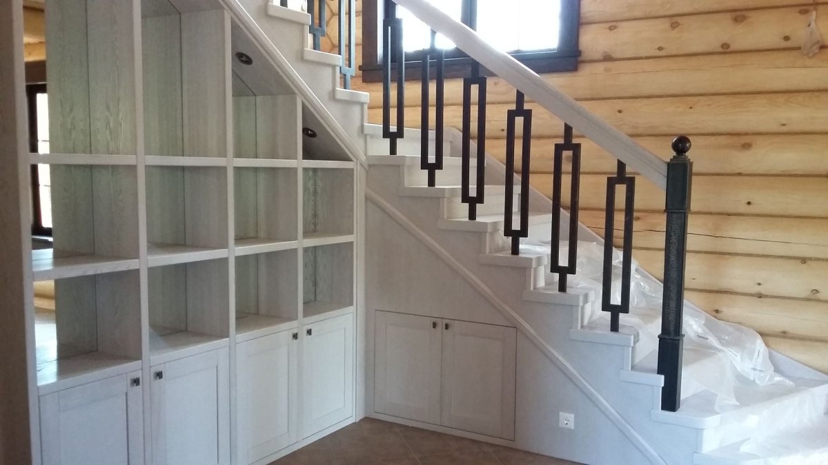 Перила для лестниц