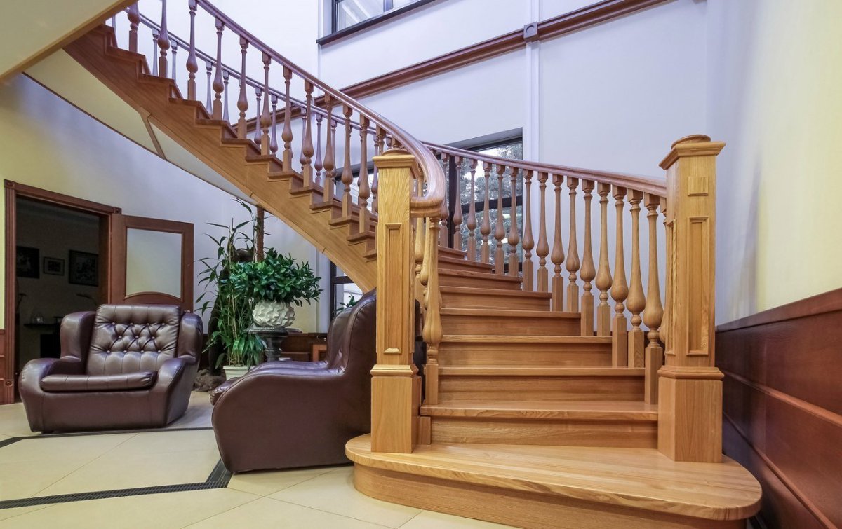 Верхняя ступенька лестницы