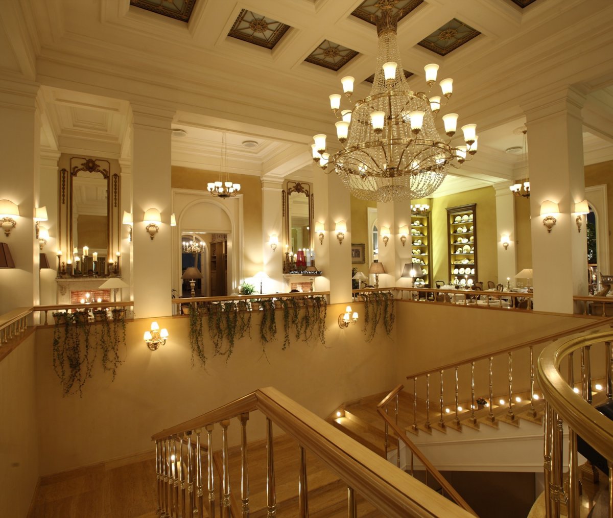 Лестница в стиле ар деко