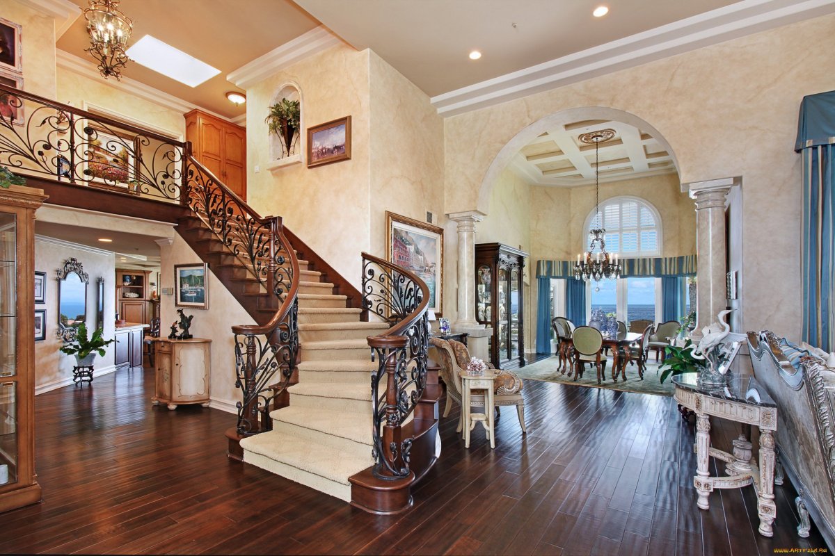 Лестница в особняке