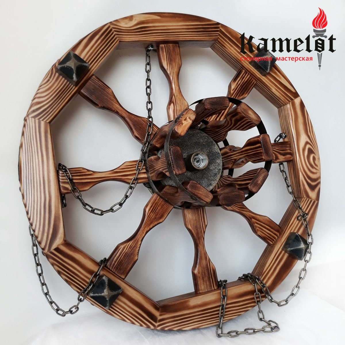 Люстра колесо