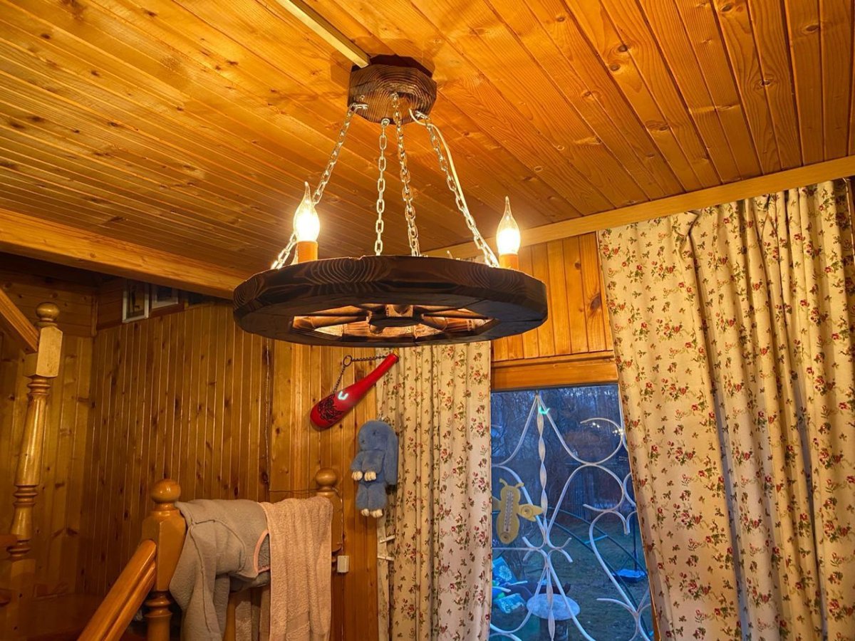 Люстра колесо телеги