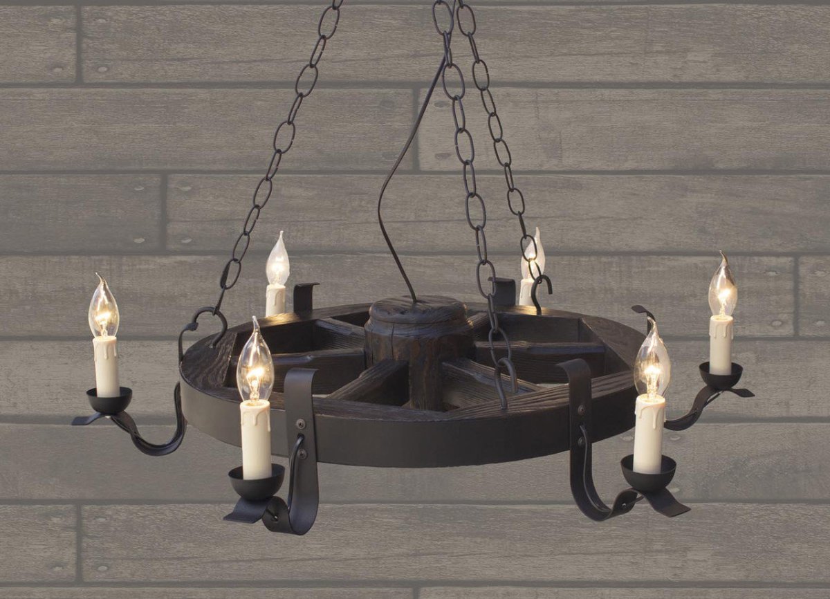 Люстра колесо