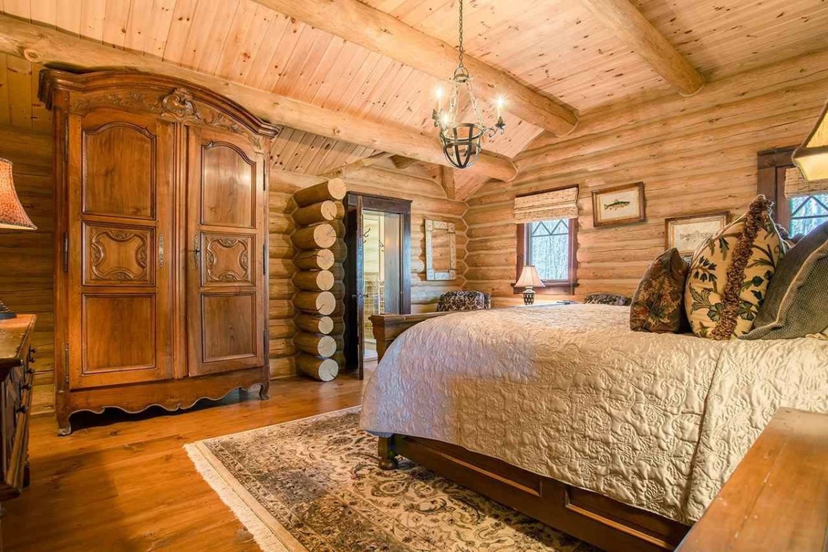 Спальня в Прованс стиле в срубовом доме