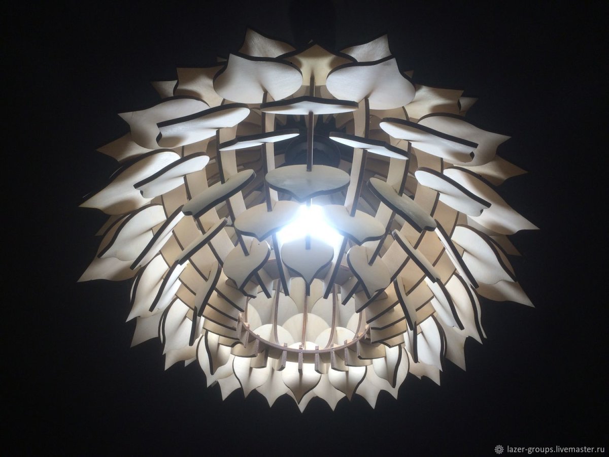 Люстра из фанеры лазерная