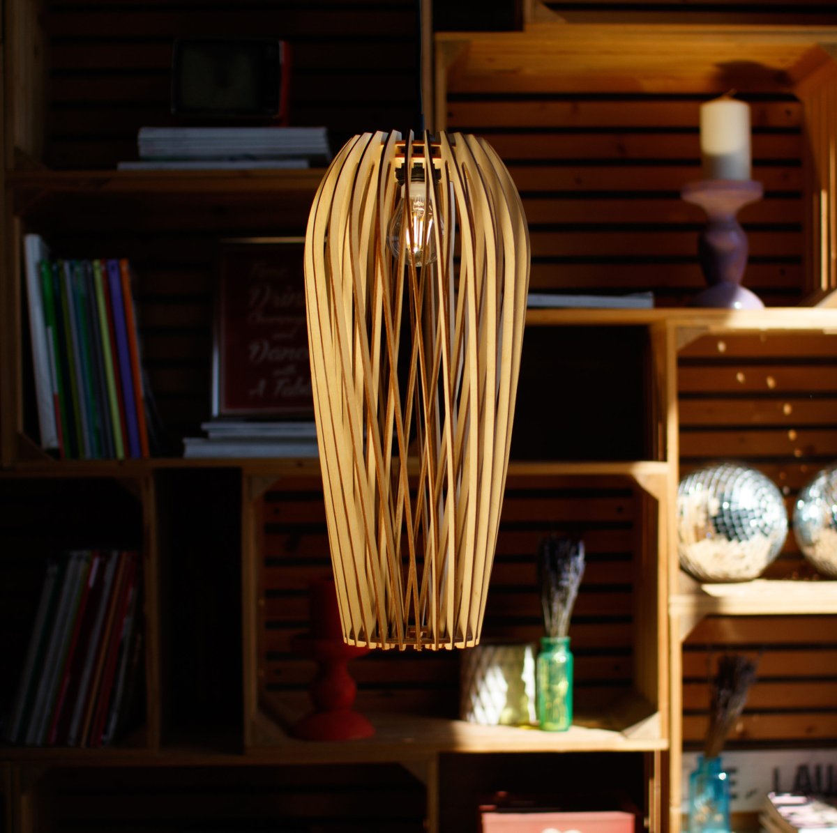 Светильник из фанеры