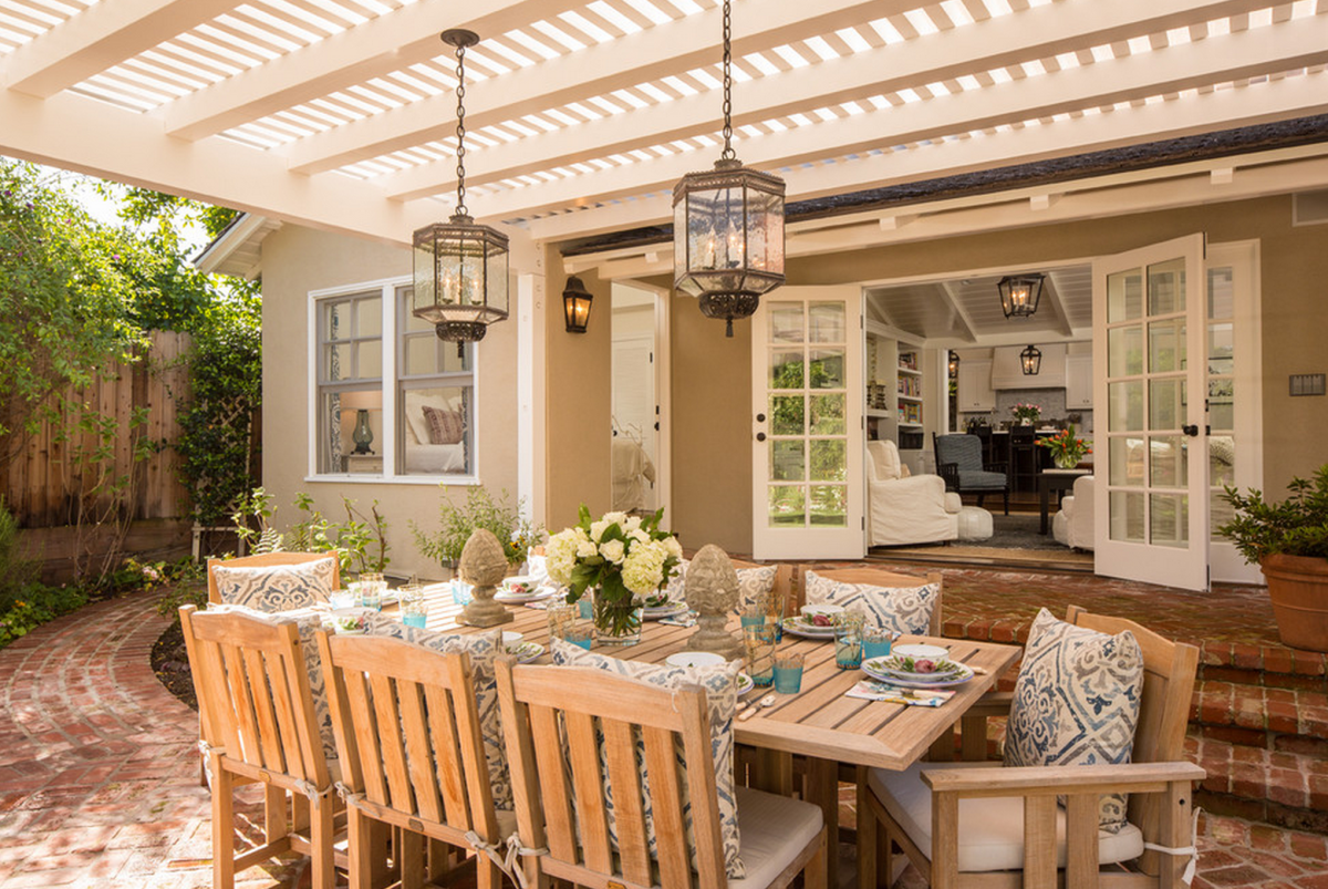 Пергола в стиле Прованс