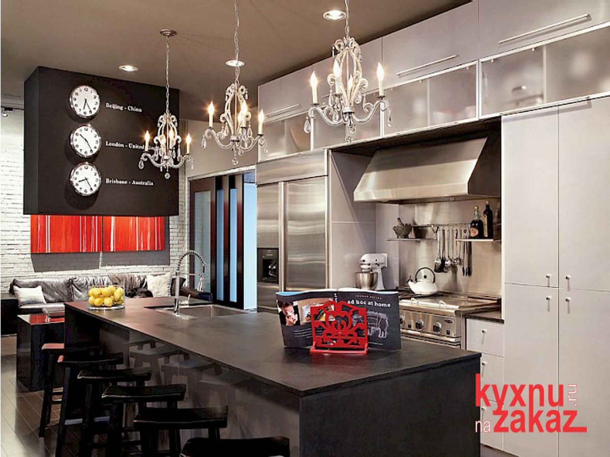Стильные современные кухни с акцентом