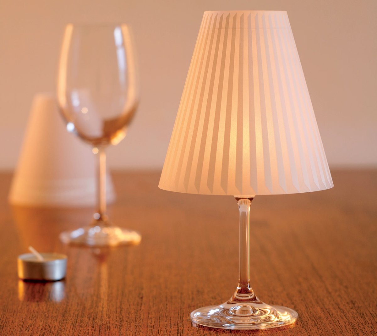 Свечной светильник с абажуром