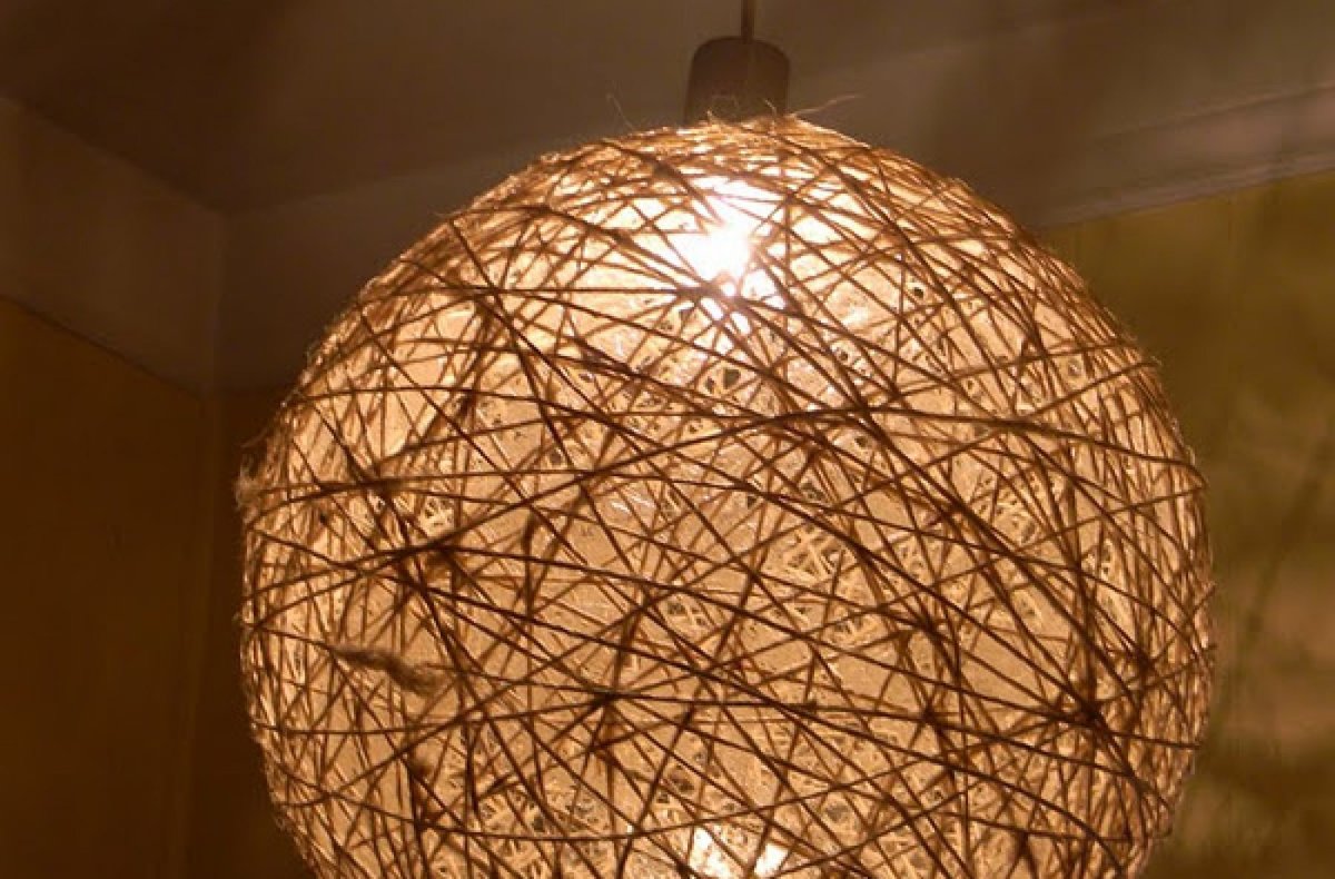 Люстра из ниток