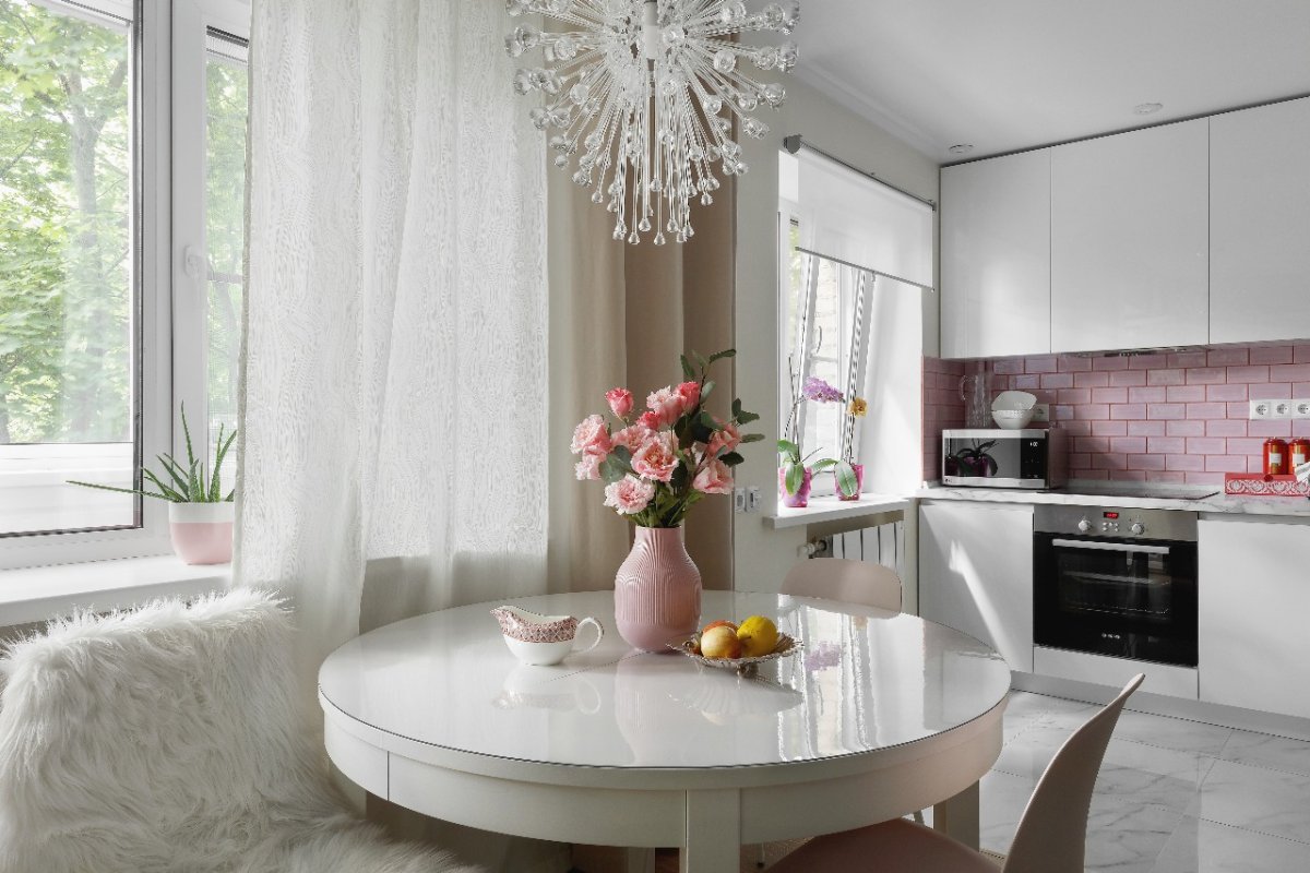 Интерьер кухни в панельном доме