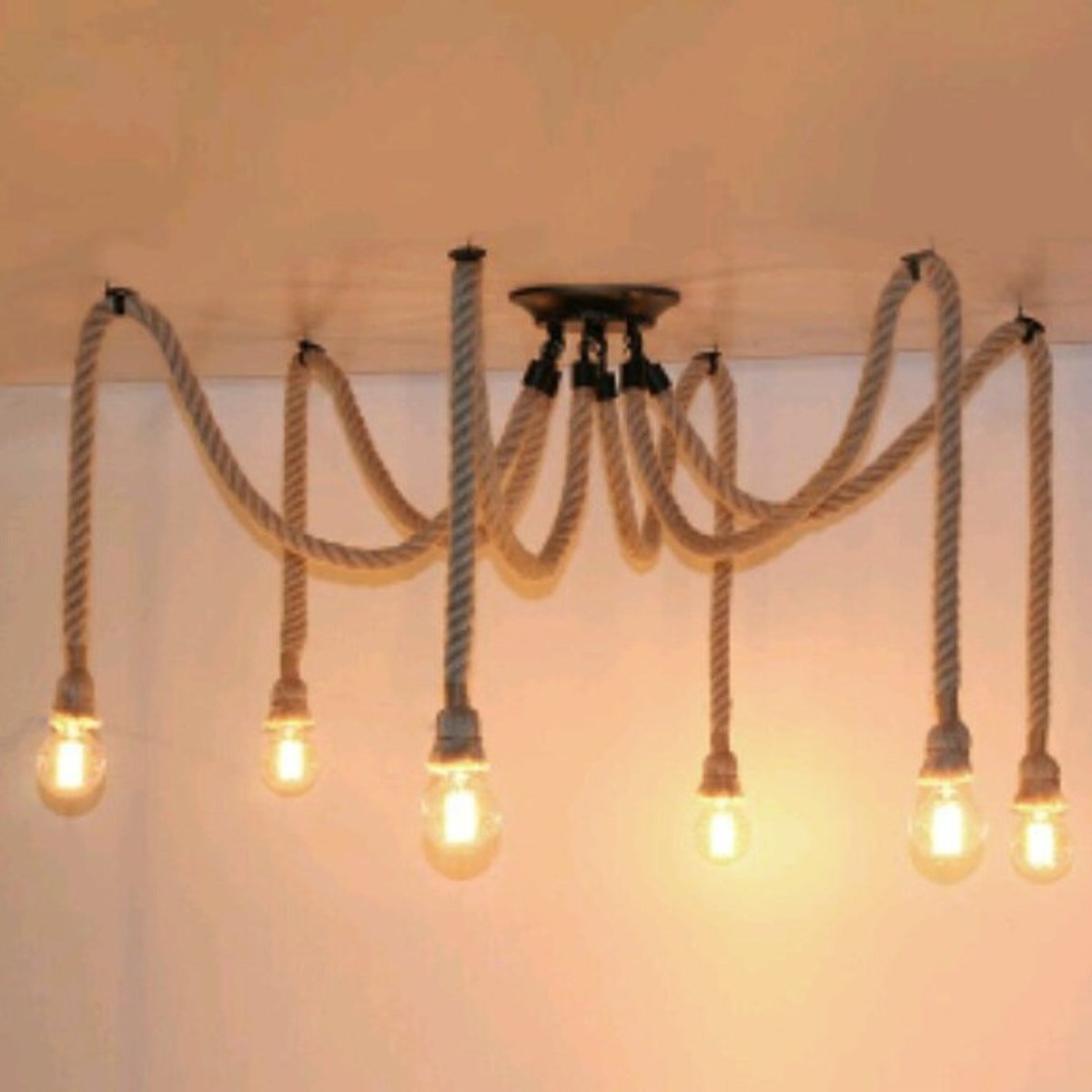 Люстра с веревками