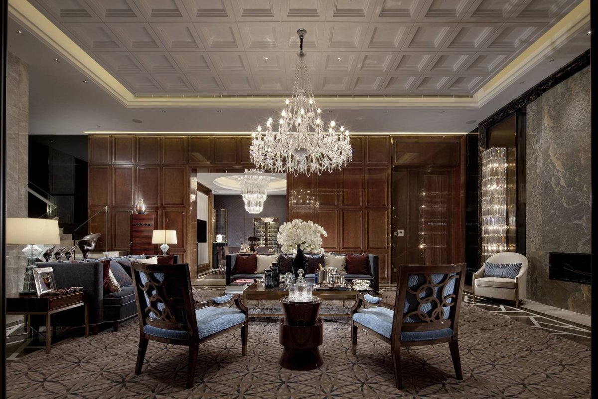 Красивые люстры в интерьере