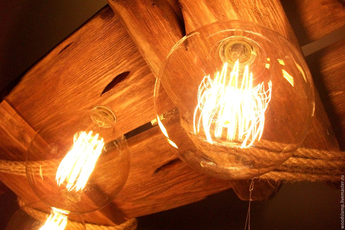 Светильники из состаренного дерева