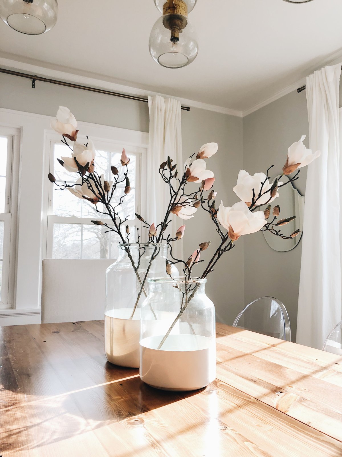 Хрустальная люстра в современном интерьере