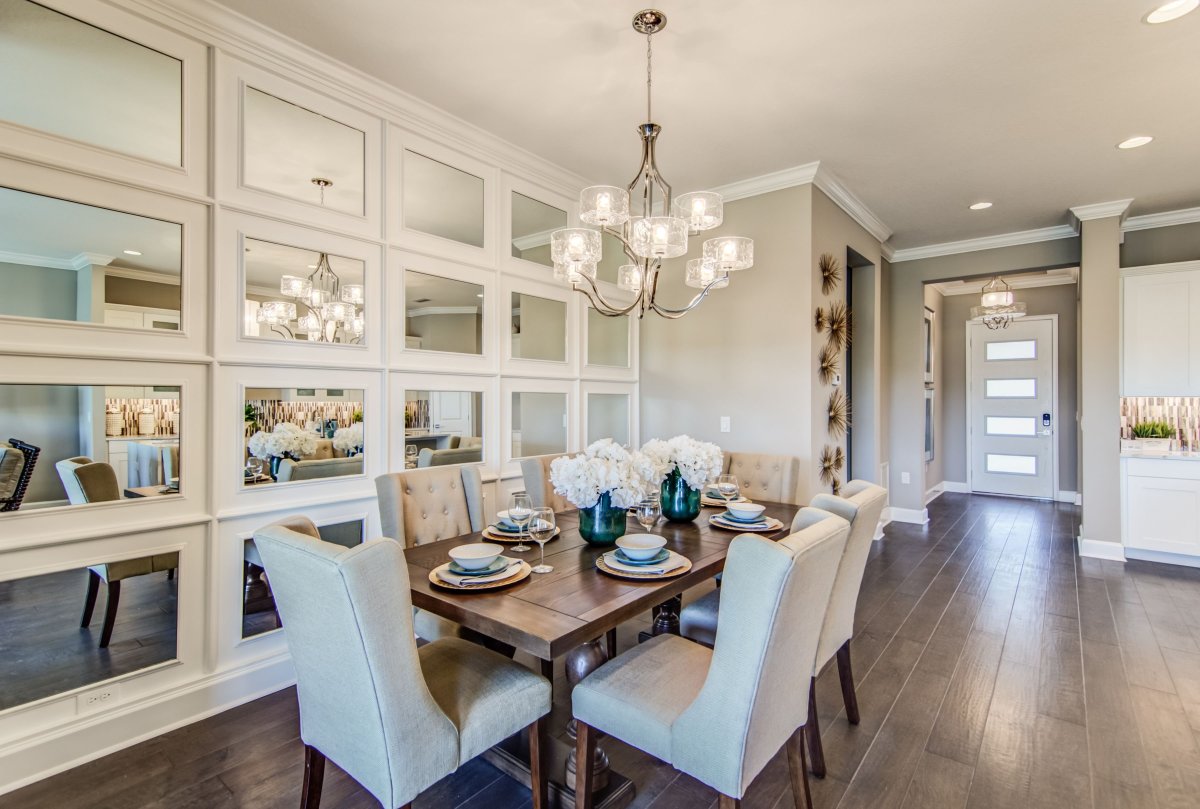 Люстра на кухню в стиле Неоклассика