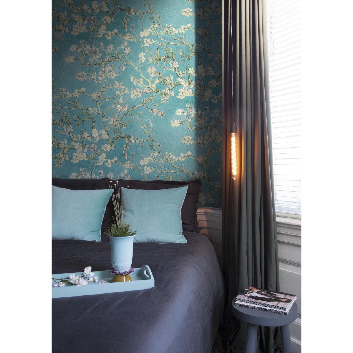 Обои Ван Гог в интерьере фото