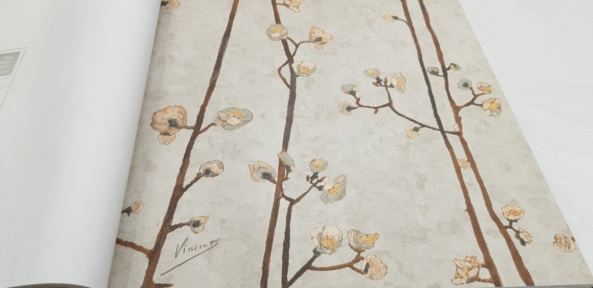 Ирисы Ван Гога репродукция в багете