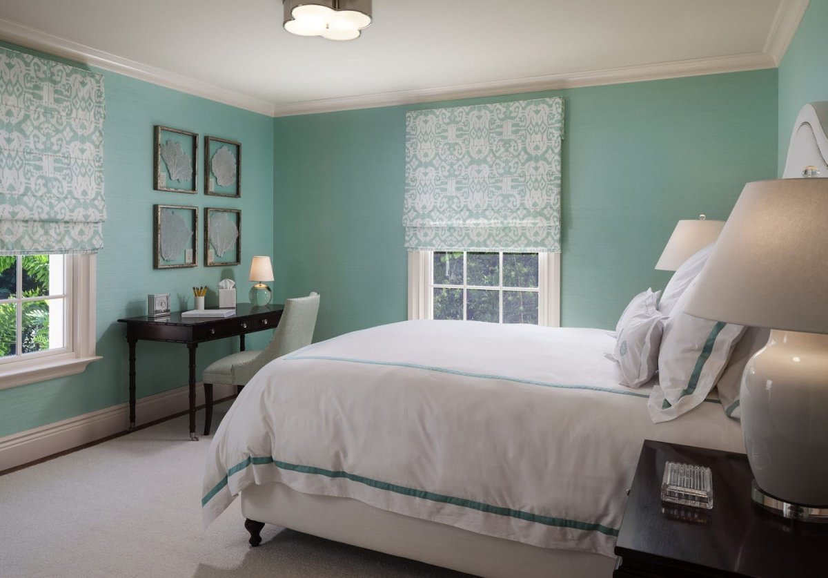 Спальня в цвете Тиффани