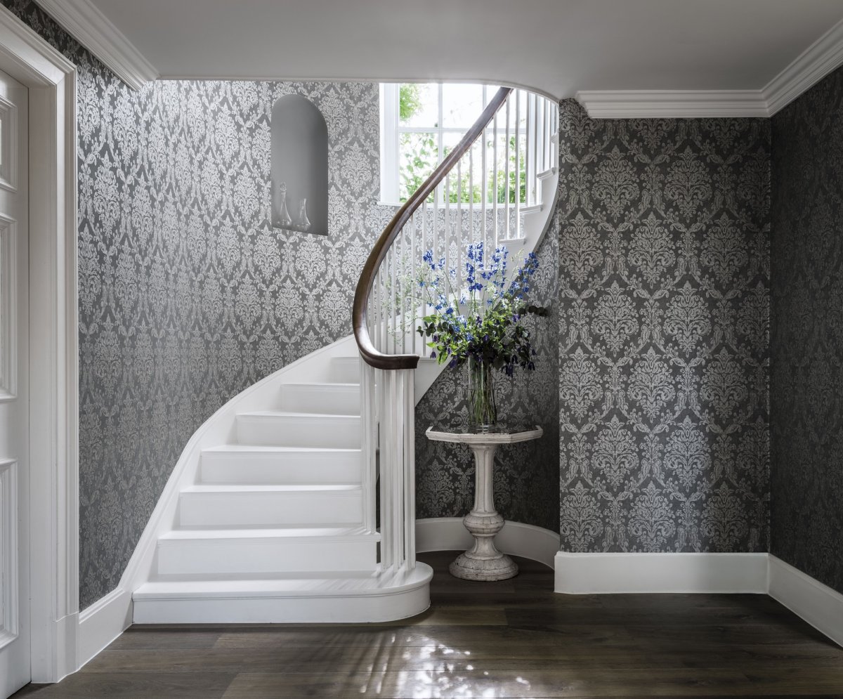 Фотообои на лестничный пролет