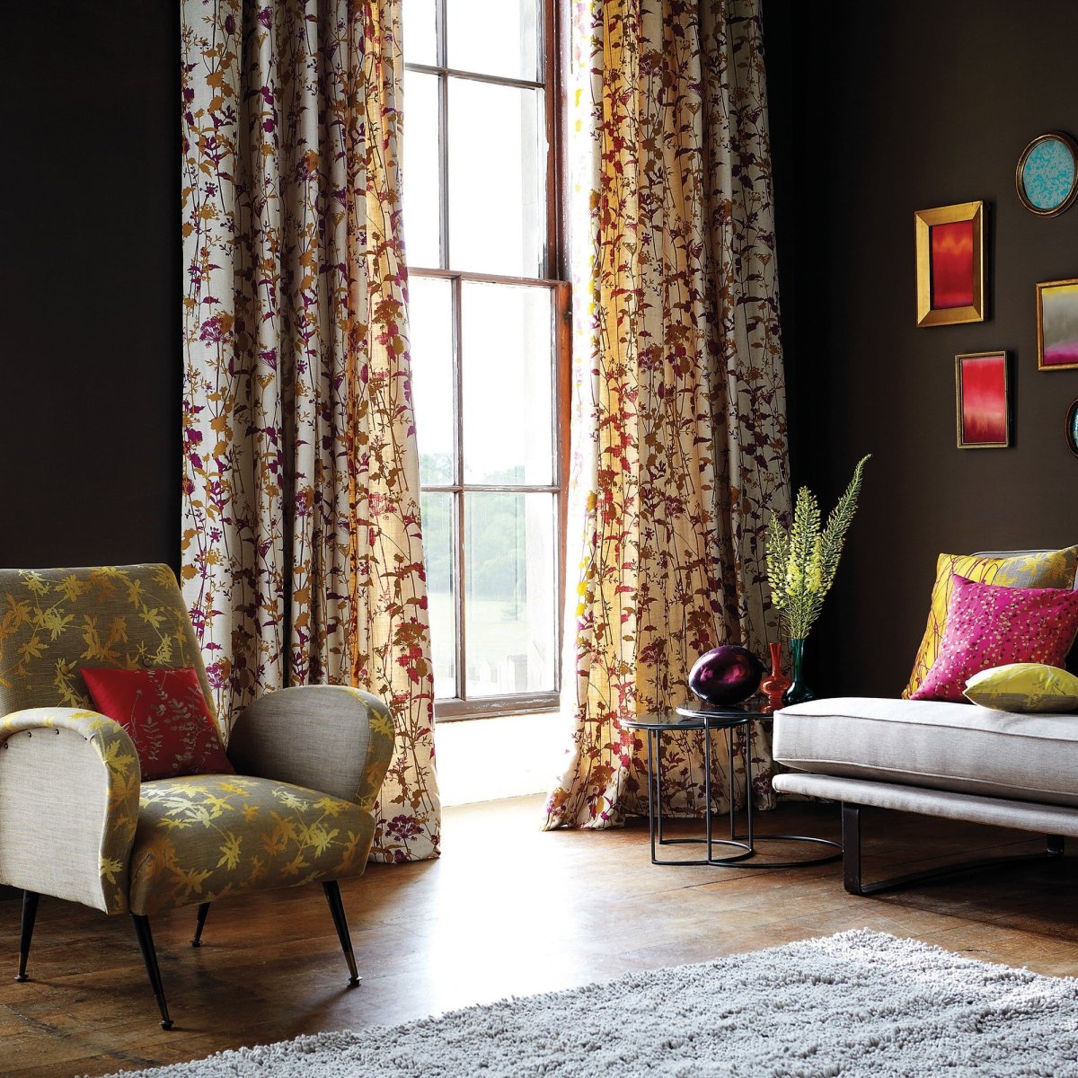 Сочетание цветов штор в интерьере