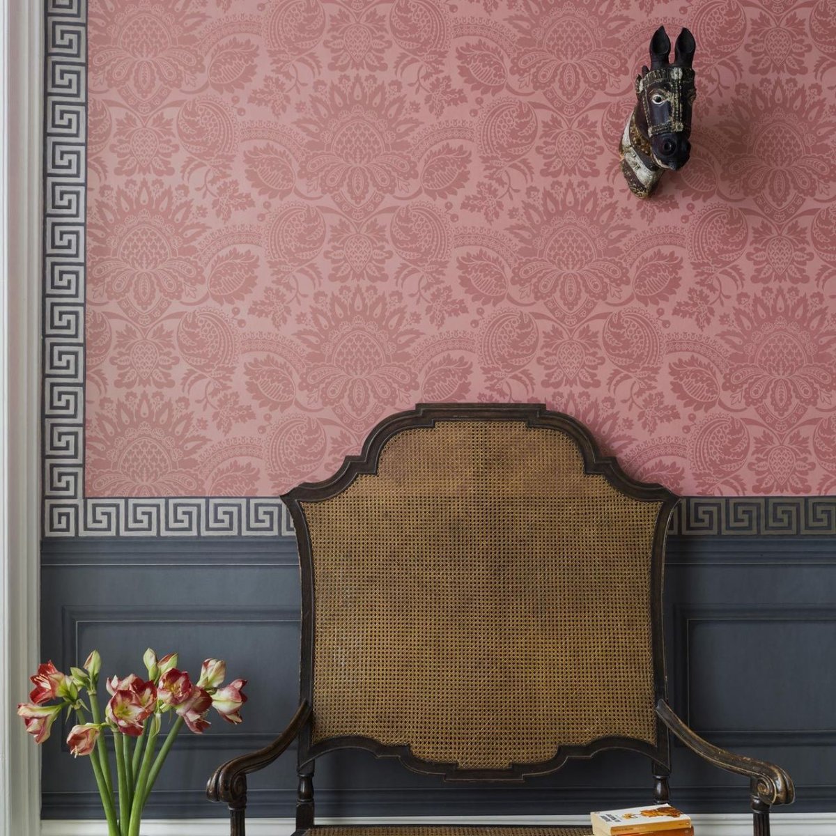 Обои в гостиную комбинированные