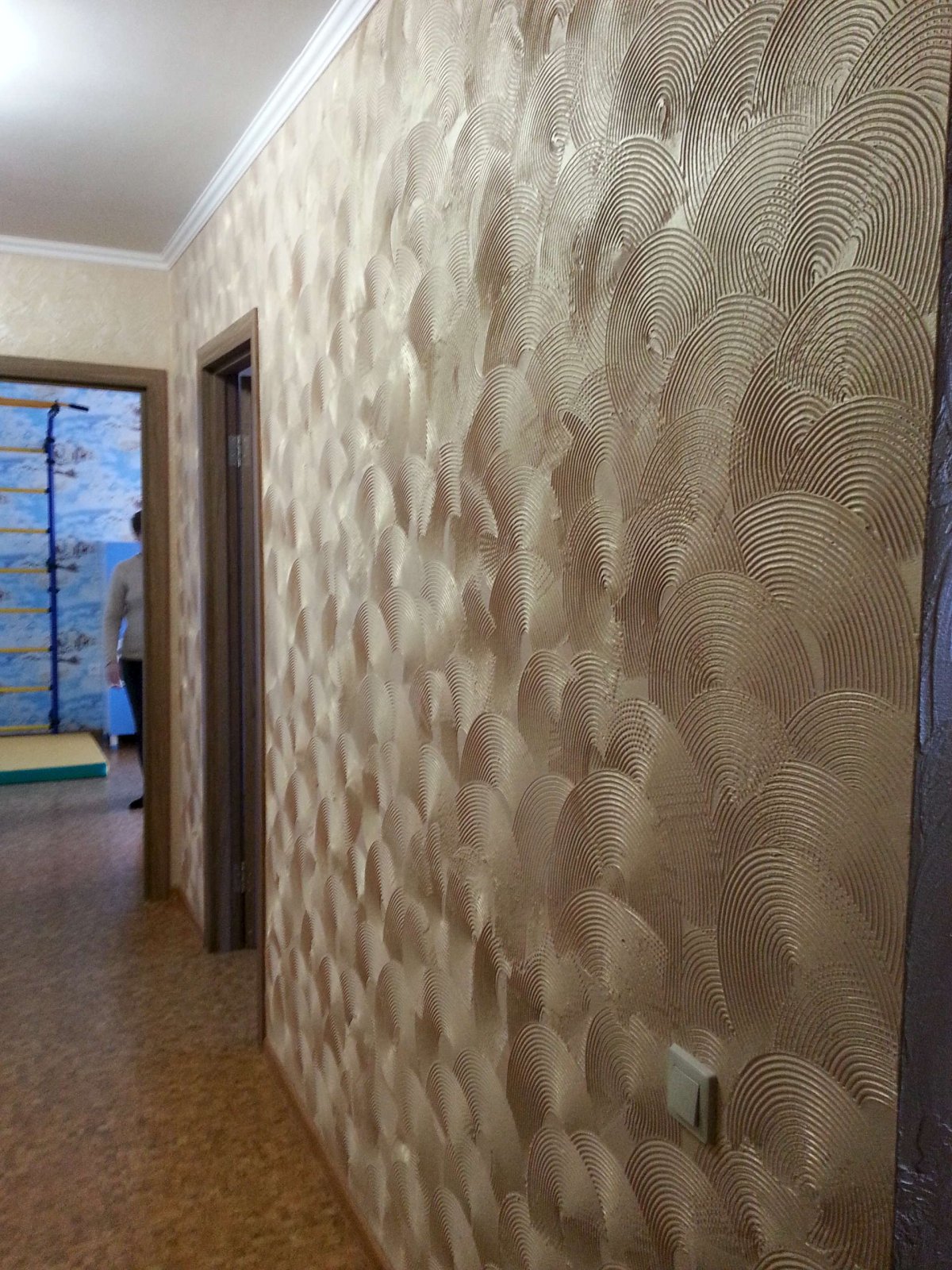 Обои для неровных стен