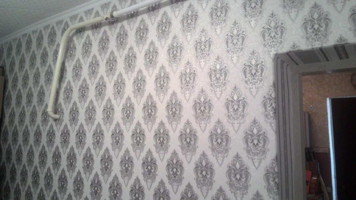 Оклейка обоев