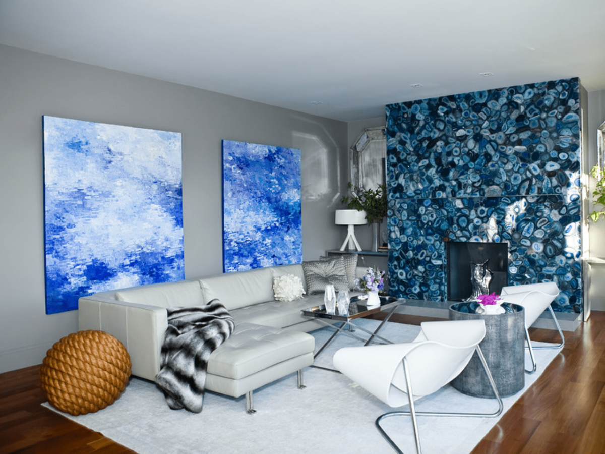 Фреска в синих тонах