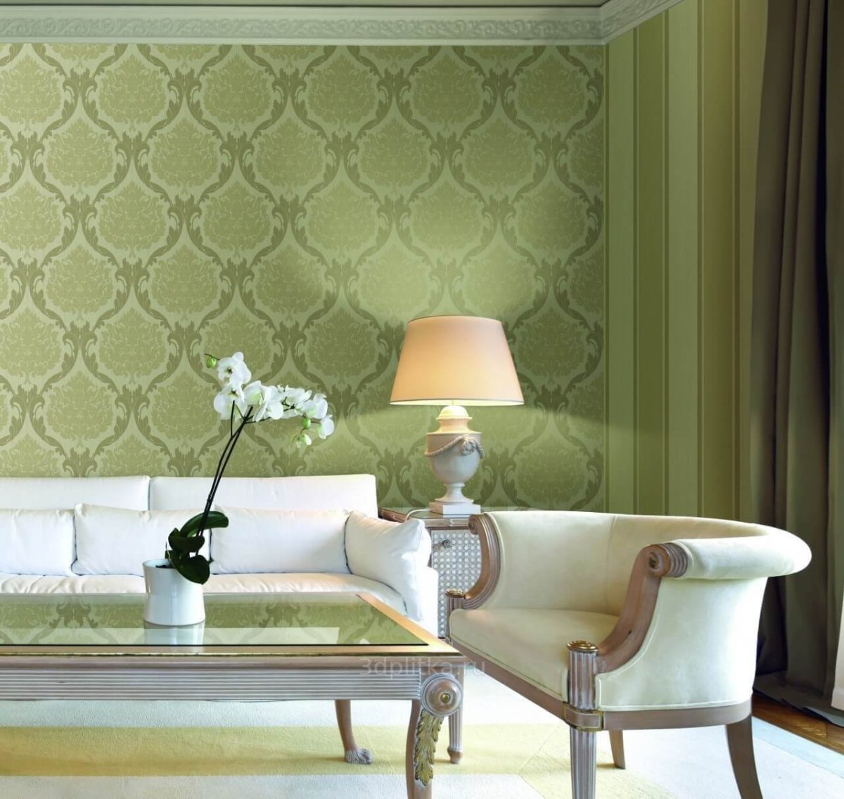 Decor Deluxe International shimmering