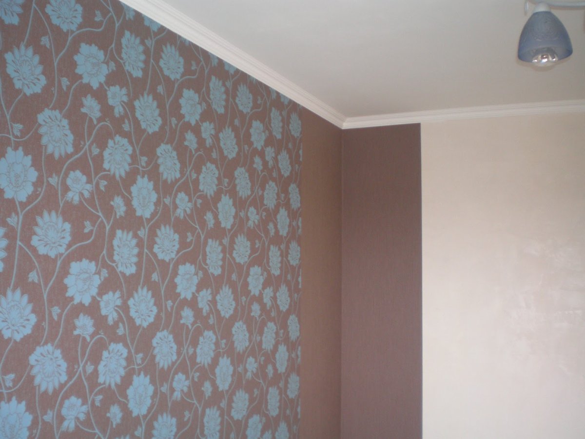 Хитрости в поклейке обоев