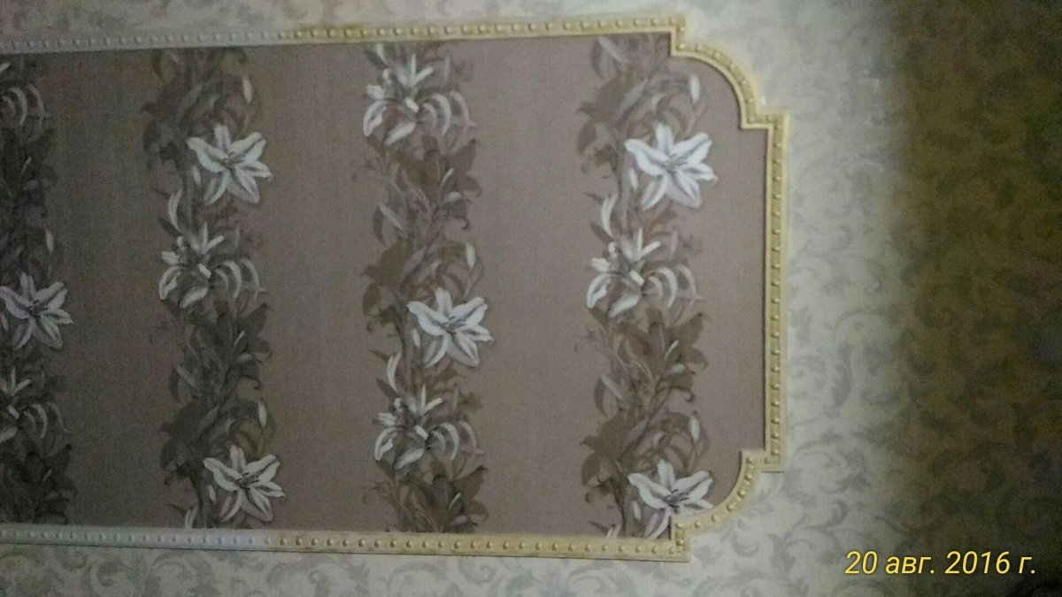 Гибкий пластиковый плинтус для пола