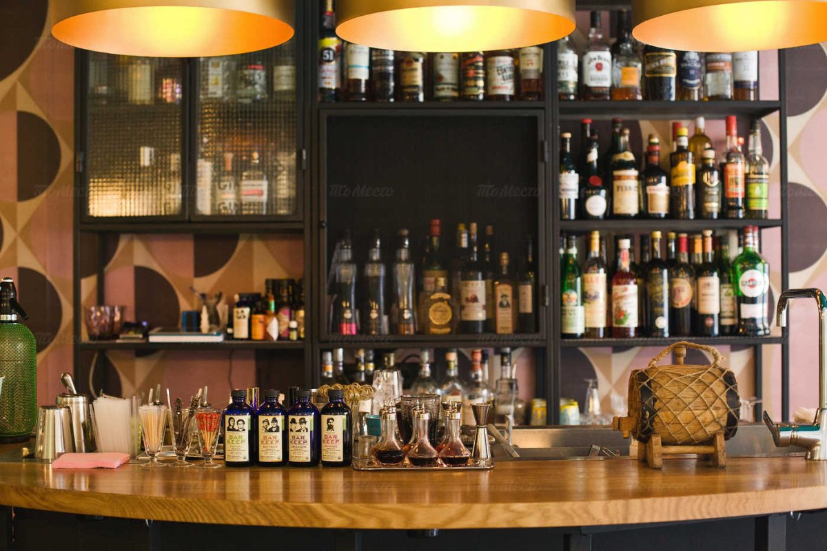 АПЕРИТИВНЫЙ бар