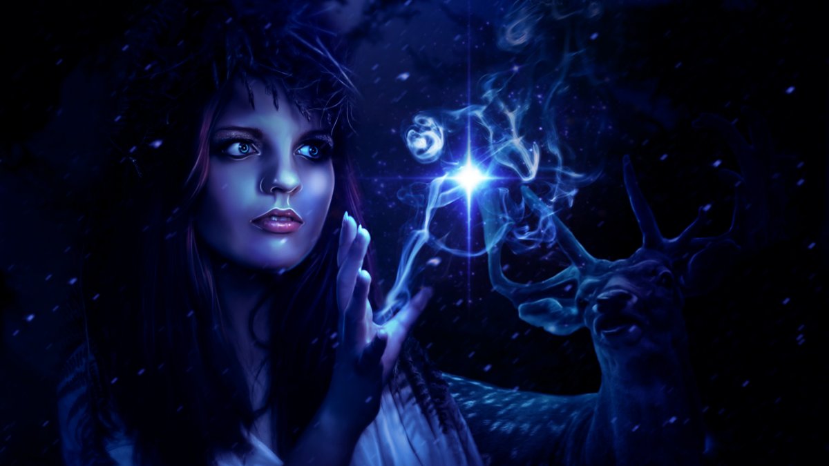 Красивые мистические девушки