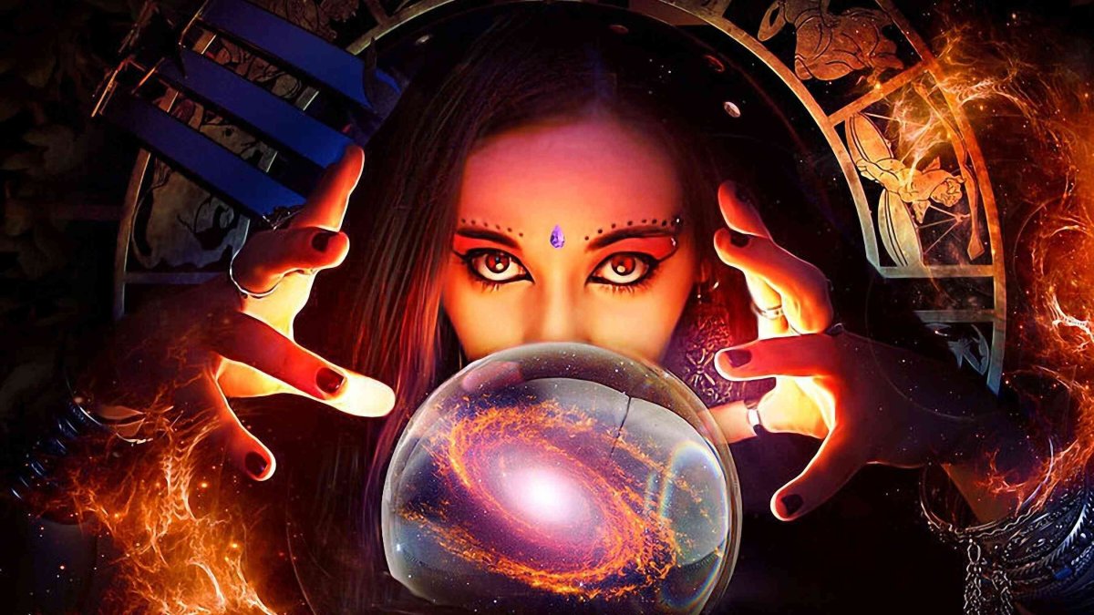 Ведьма с хрустальным шаром