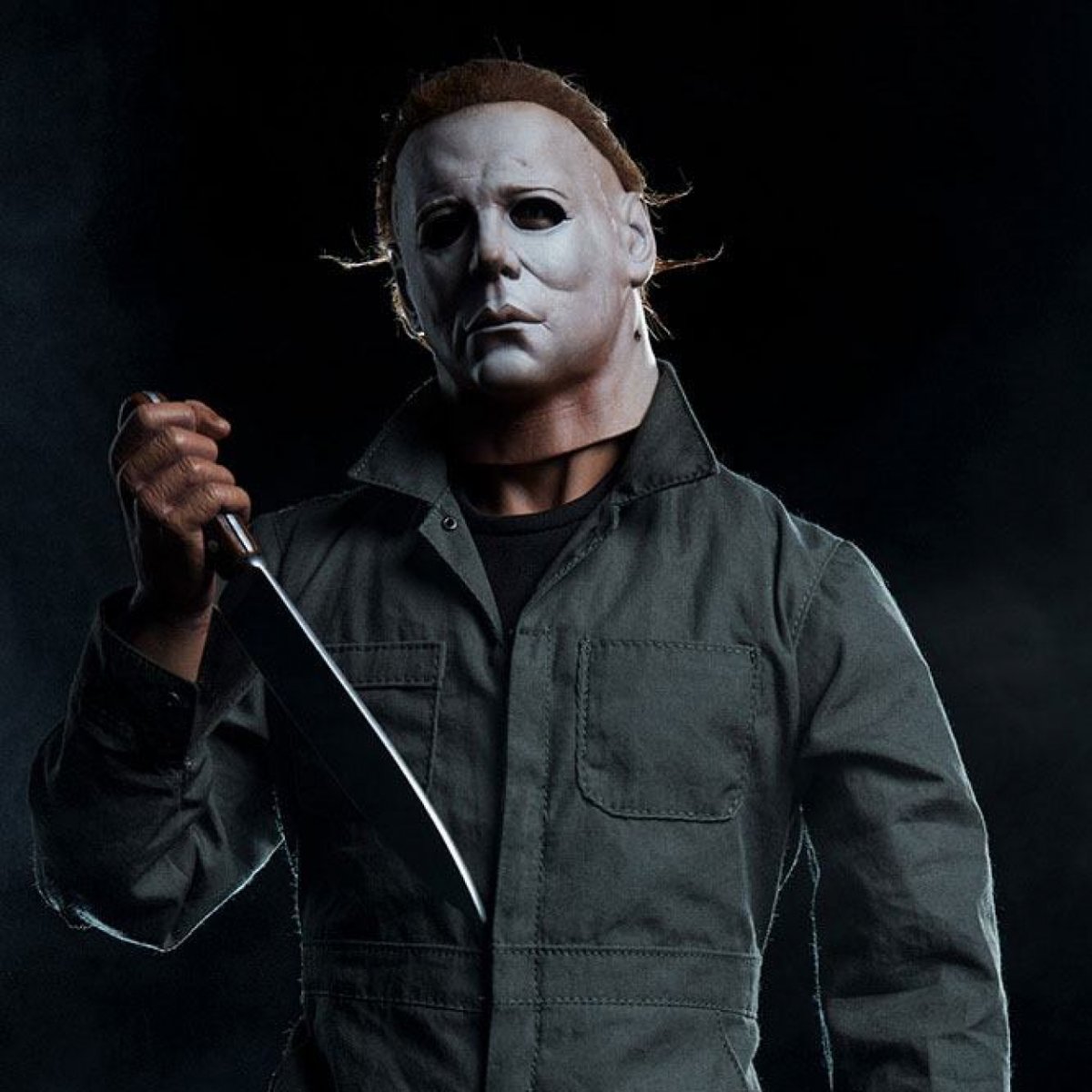 Майкл Майерс убийца на Хэллоуин