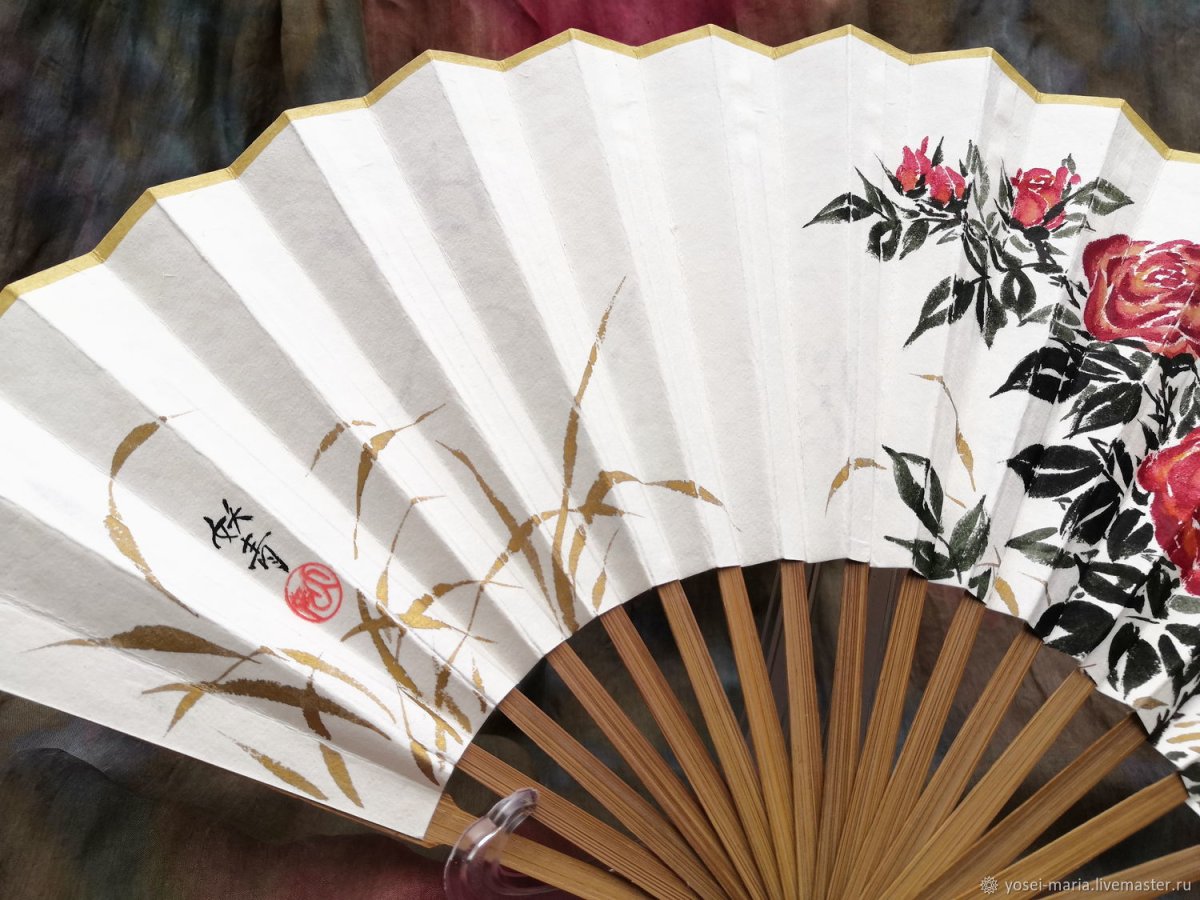 Красный веер