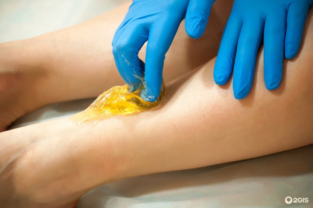 Гладкие женские ножки