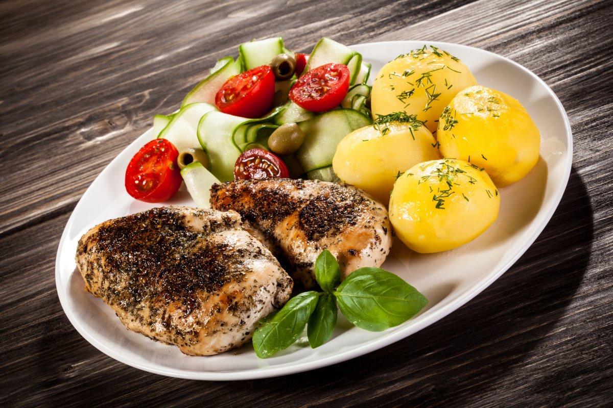 Кубанский борщ с пампушками